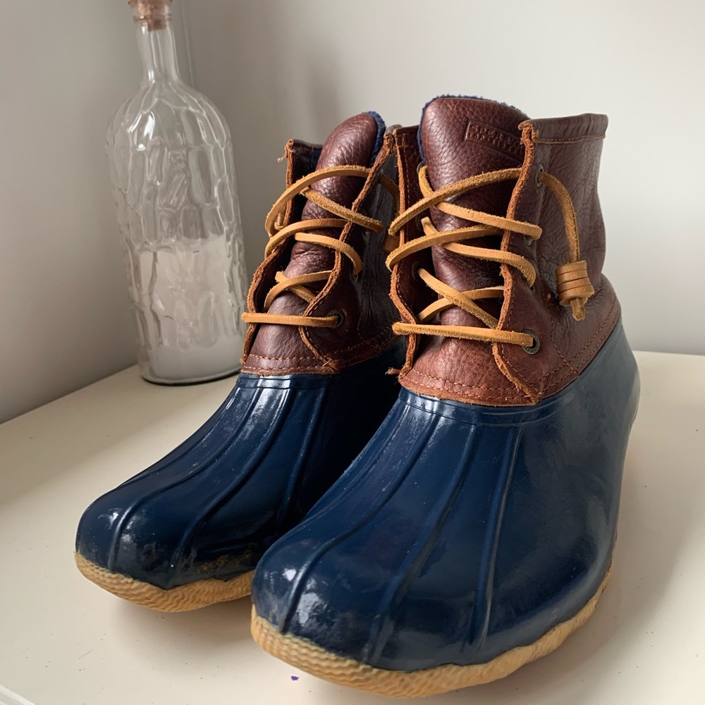 Leather Sperry rain boots